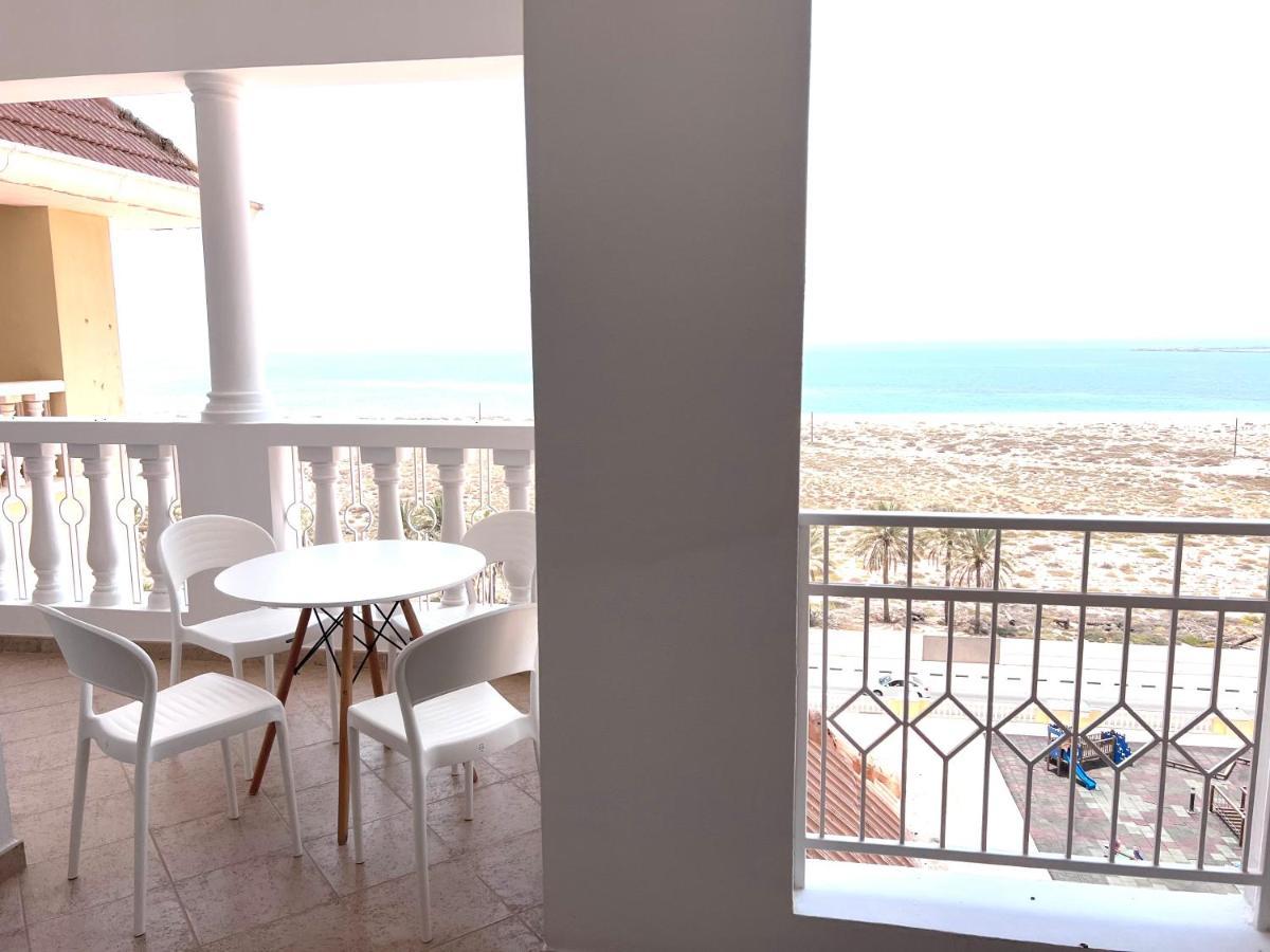 Seabreeze Apartment - Full Seaview Al Hamra Beach Ras al-Khaimah Luaran gambar